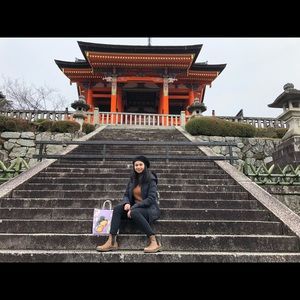 Meet your Posher, Gabrielle